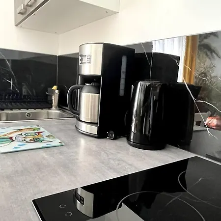 Apartment Avec Exterieur