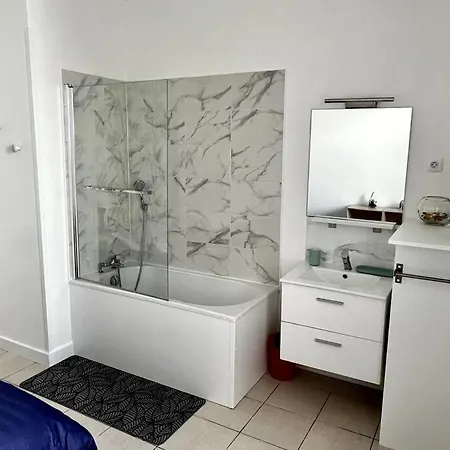 Avec Exterieur Loos